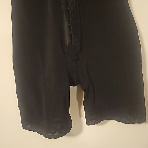 Shapewear unbranded bodyshape with lace hem - Picture 4 of 8